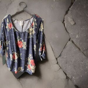 NAIF Blouse Women’s Floral Print 3/4 Sleeve 1X Boho Shirt Rouching Pearls Retro
